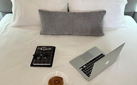 Dom Suites